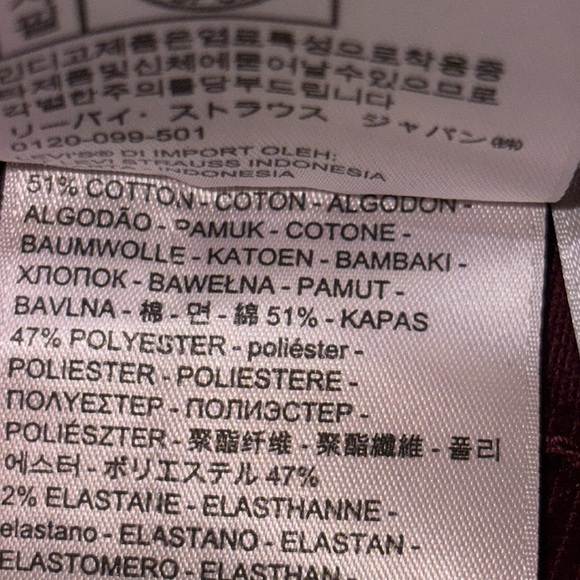 Levi’s Ribcage Flare Corduroy Button Fly Jeans Size 27 Burgundy - Picture 14 of 16